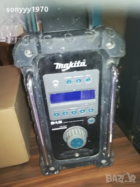 makita profi radio с зарядно и батерия-внос англия, снимка 1