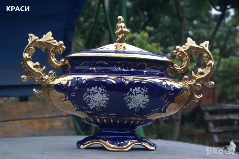 продавам старинен супник, снимка 1