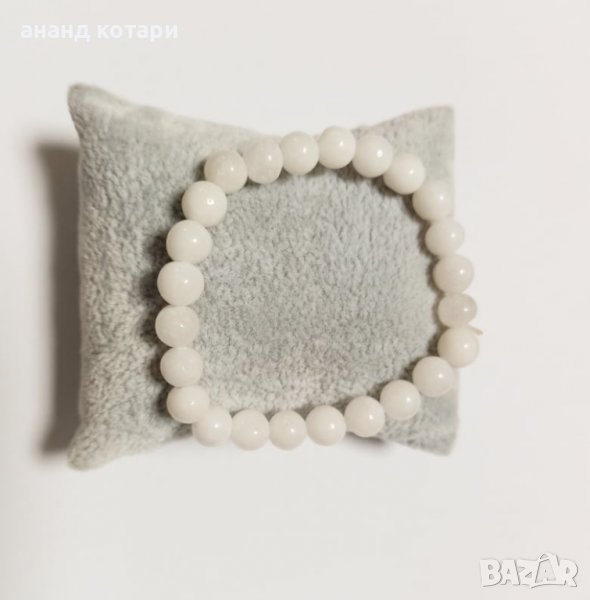 17 Гривна от естествен камък, чист бял ахат, снимка 1