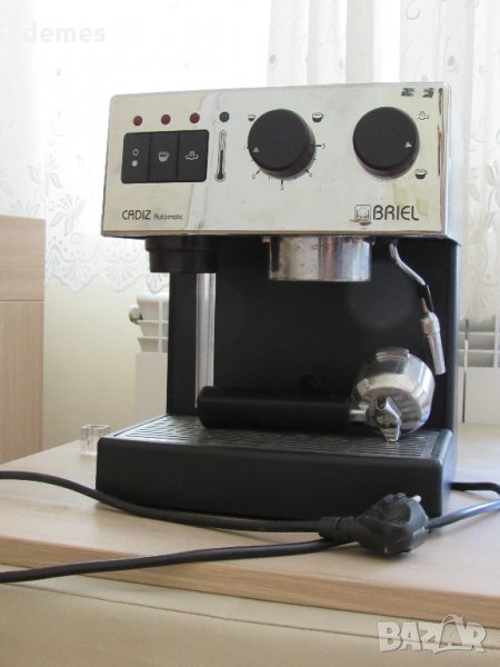 Работеща кафемашина BRIEL , снимка 1