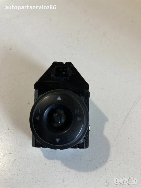 Бутон за странично огледало за KIA Ceed 1.6 CRDi (2010) 457480, снимка 1