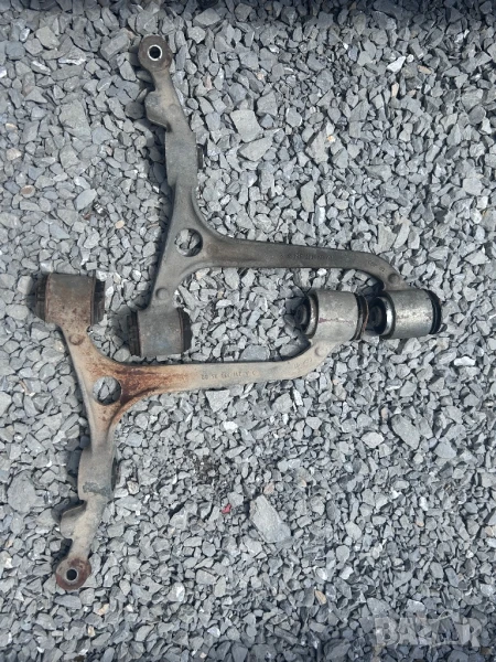 A2113332302 A2113332402 Преден Носач 4х4 Мерцедес Е класа W211 4MATIC, снимка 1