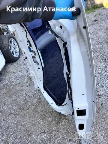 Заден капак за Тойота Аурис 2010-2012г, снимка 13 - Части - 48818840