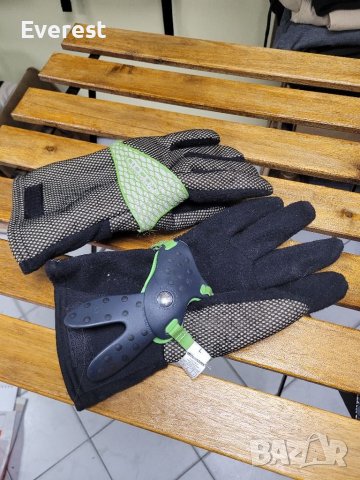 Ръкавици - протектори за сноуборд, снимка 4 - Зимни спортове - 40337170