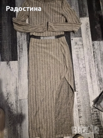 комплект пола с блуза хс, снимка 3 - Комплекти - 52351868