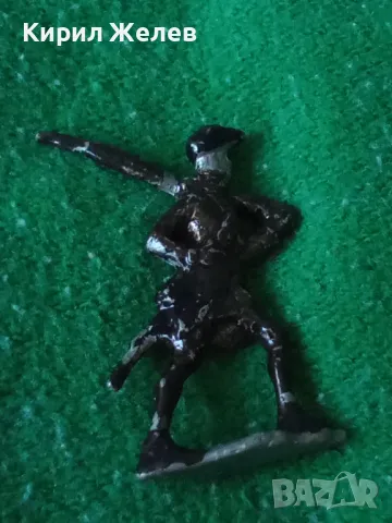 Стара ОЛОВНА ФИГУРКА ДЕТСКА ИГРАЧКА ОЛОВЕН ВОЙНИК РЪЧНО ОЦВЕТЕН За КОЛЕКЦИЯ ПОДАРЪК ВОЙНИЧЕ 40835, снимка 10 - Колекции - 46960905