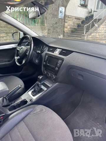 Skoda Octavia 4x4 DSG, снимка 6 - Автомобили и джипове - 49190297