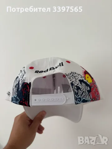 Шапка с козирка Red Bull Racing Max Verstappen #1 F1 Formula 1 бяла чисто нова, снимка 2 - Шапки - 55940914