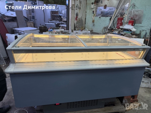 Минусова хладилна витрина CARRIER-Унгария