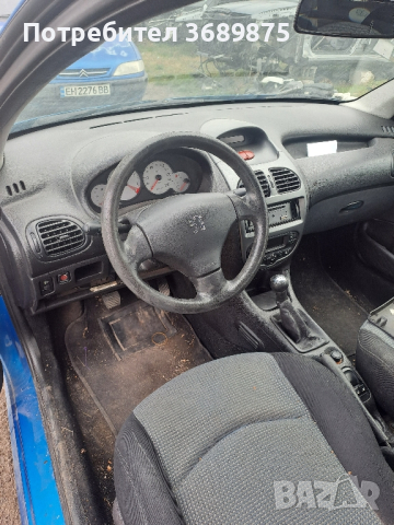 пежо 206 1.4 16 бензин, снимка 2 - Автомобили и джипове - 44725970