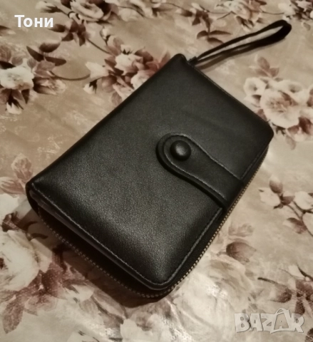 Ново Италианско Кожено Дамско Портмоне 