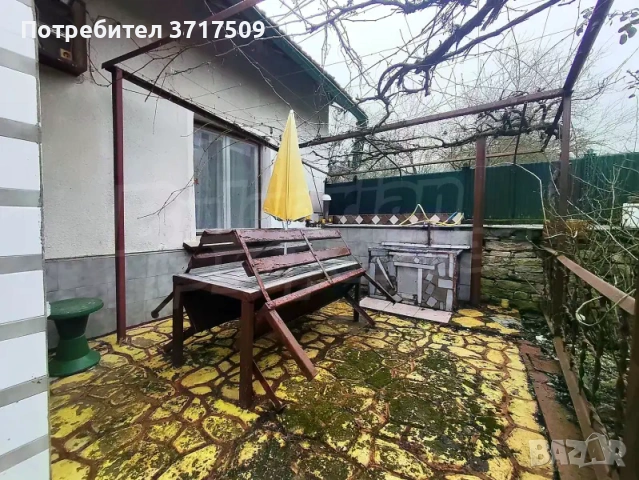 Продавам къща с двор, снимка 5 - Къщи - 54018461