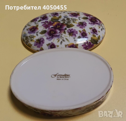 Порцеланова кутийка за бижута или ценности , снимка 3 - Антикварни и старинни предмети - 52091122
