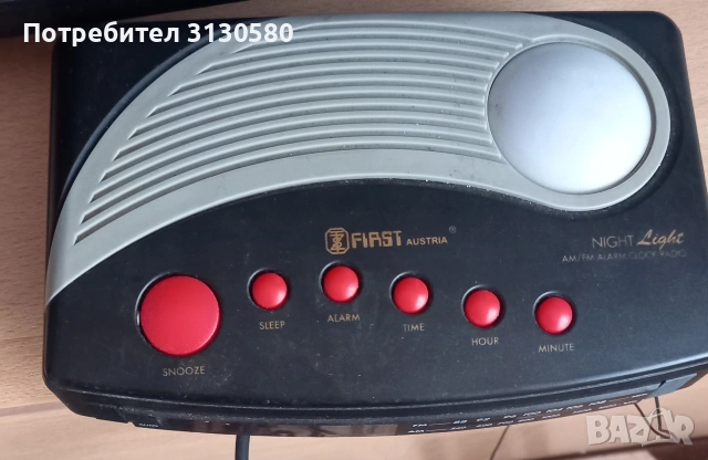 радио будилник с нощта светлина , снимка 2 - Радиокасетофони, транзистори - 53177962