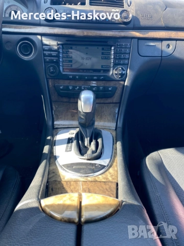 Mercedes E320CDI *V6-4Matic*  НА ЧАСТИ*, снимка 6 - Автомобили и джипове - 51807495