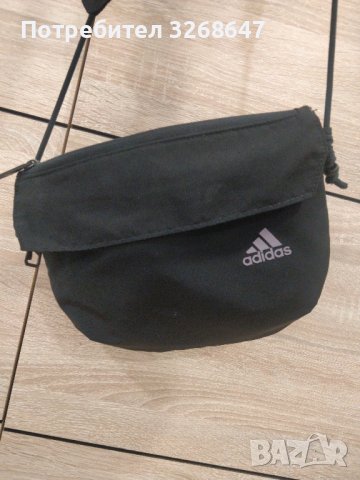 Черна чантичка - Adidas., снимка 3 - Чанти - 42211402
