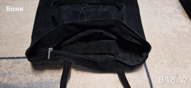 Продавам тоте чанта от чер естествен велур , снимка 3 - Чанти - 53180655