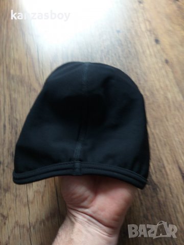vaude - страхотна рънинг шапка КАТО НОВА, снимка 6 - Шапки - 39505994