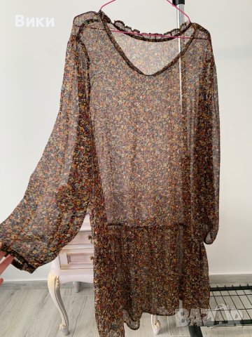 Рокля в размер L