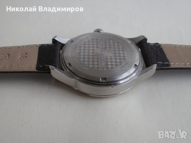 Jacques Lemans мъжки ръчен оригинален часовник, снимка 8 - Мъжки - 54043388