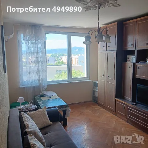 Апартамент с гараж и мазе