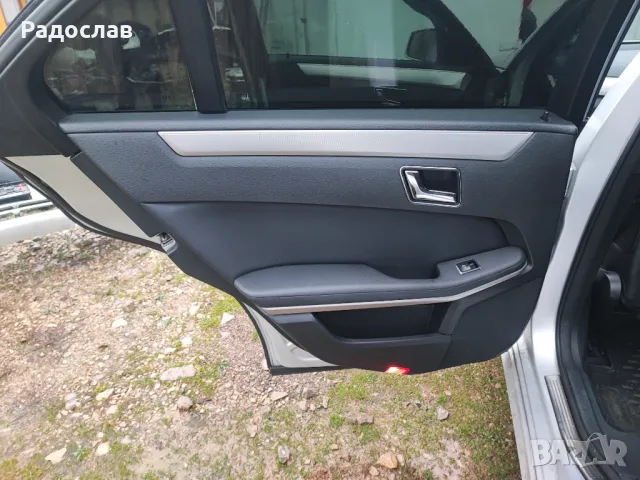 Салон от Мерцедес Е класа W212 седан , снимка 9 - Части - 48444758