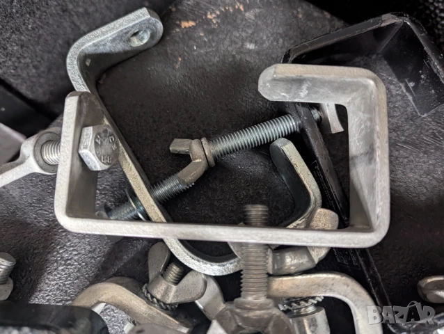 Скоби за прожектори, снимка 3 - Други - 50487940