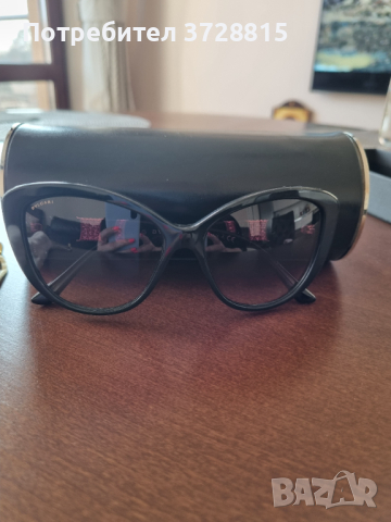 Продавам слънчеви очила  Булгари, снимка 1 - Слънчеви и диоптрични очила - 44684431