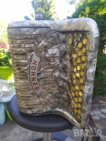 Рядък диатоничен акордеон Hohner Club IIB-Victoria, снимка 6 - Акордеони - 42559057