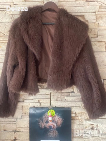 Дамско късо кафяво яке, снимка 2 - Якета - 52155524