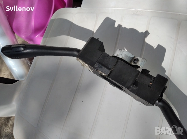 Лостове мигачи и чистачки Голф 4/бора, снимка 3 - Части - 51655744