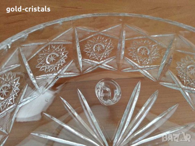 Кристална купа с капак, снимка 9 - Антикварни и старинни предмети - 29771756