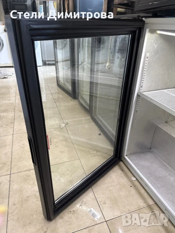 Хладилна витрина UGUR 60/87см, снимка 6 - Витрини - 50971736