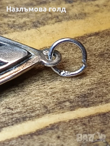 Сребърен медальон с лабрадорит ръчна изработка , снимка 4 - Колиета, медальони, синджири - 50822020