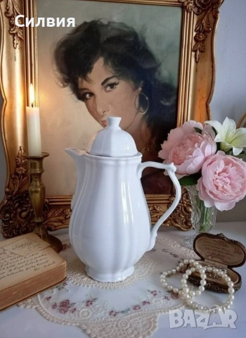 Порцеланова кана с капак 