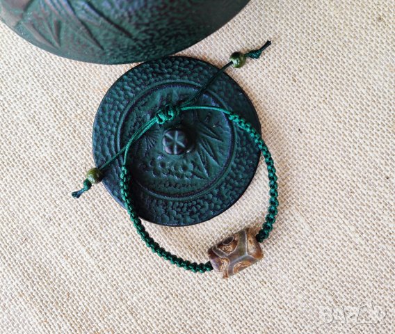 Унисекс плетена гривна с Дзи мънисто — талисман за просперитет, снимка 6 - Гривни - 40493608
