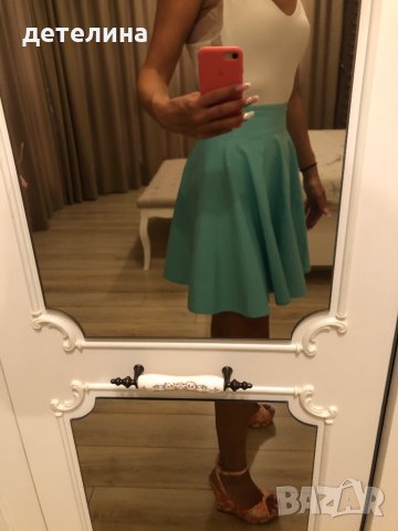 Дамска пола, снимка 2 - Поли - 29636375