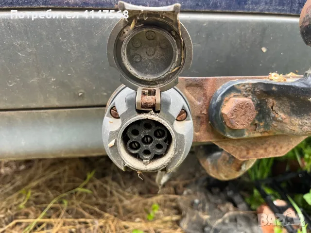 Теглич за Audi a6, снимка 3 - Части - 49824881