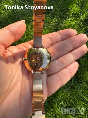Часовник на Swarovski, модел Swarovski Crystalline Delight, снимка 6 - Дамски - 51728814