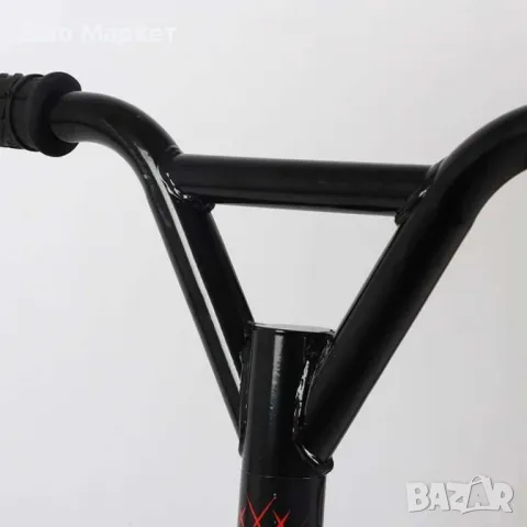 Усилена тротинетка за трикове с метална спирачка и гумени ръкохватки., снимка 3 - Скутери и тротинетки - 49292203