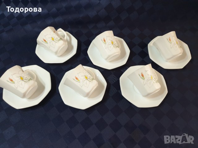 Сервиз за чай -френски аркопал, снимка 5 - Сервизи - 42865084