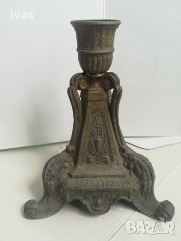 Продавам много стар свещник. Приемам бартер за монети