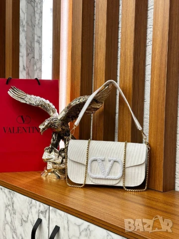 чанти valentino garavani, снимка 10 - Чанти - 51420635