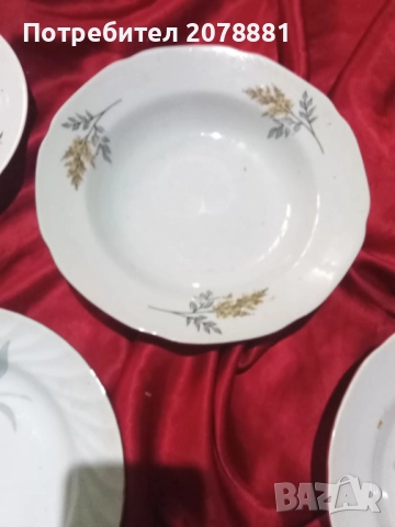 30 броя чинии български порцеланКитка , снимка 12 - Чинии - 52382828