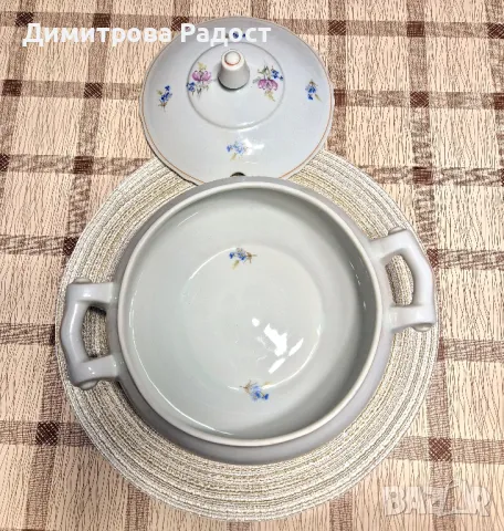 Порцеланов супник с капак! Състояние ново! , снимка 5 - Сервизи - 49129753