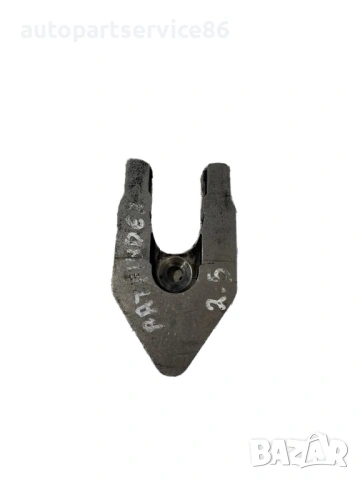 Държач за горивна дюза за Nissan Pathfinder 2.5 Dci (2009)