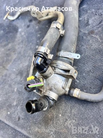 Корпус термостат за Фиат Гранде пунто 1.3 JTD. 75кс. 2008г, снимка 2 - Части - 51957223