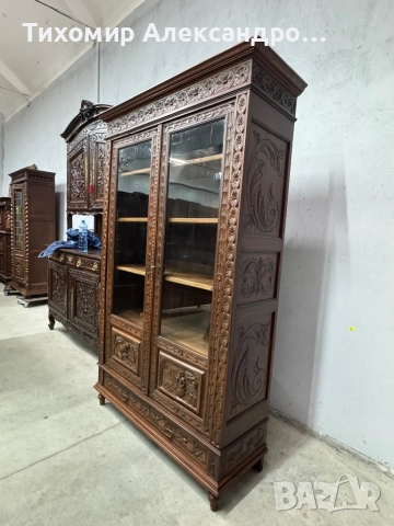 Уникална дъбова витрина, снимка 6 - Секции и витрини - 52717580