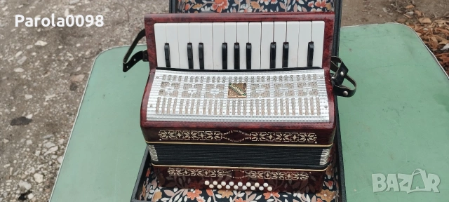 Детски акордеон, снимка 6 - Антикварни и старинни предмети - 54056148