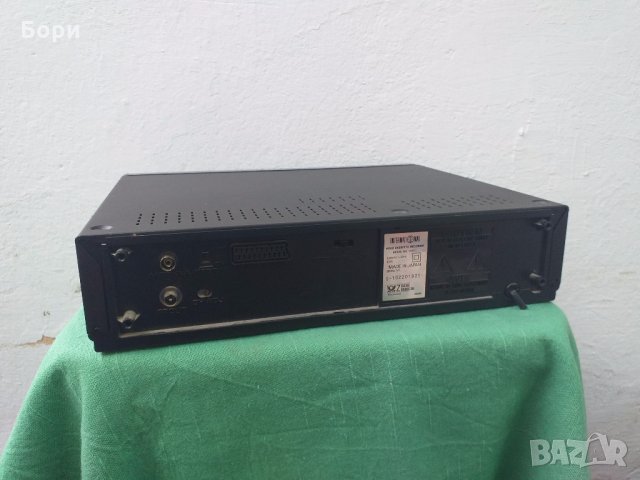 Видео INTERNATIONAL  made in Japan, снимка 8 - Плейъри, домашно кино, прожектори - 29184238